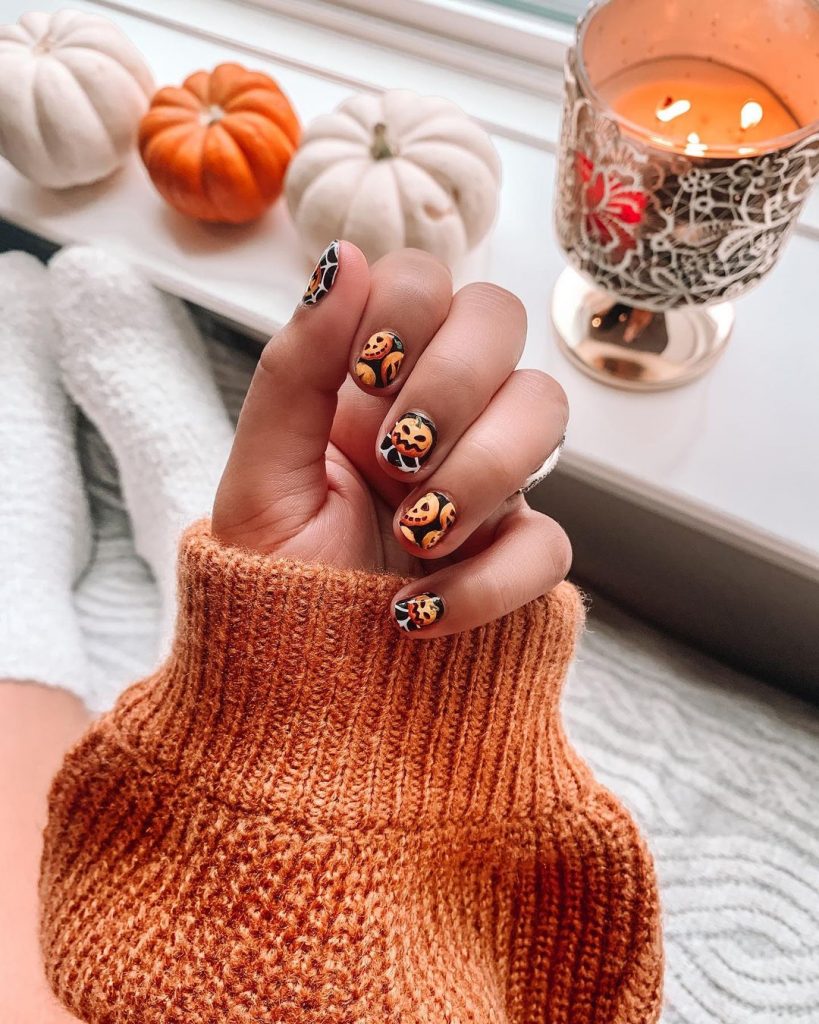 100 Easy Halloween Nails Art Ideas For Your Inspirations 40