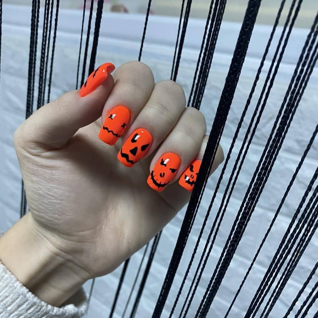 100 Easy Halloween Nails Art Ideas For Your Inspirations 52