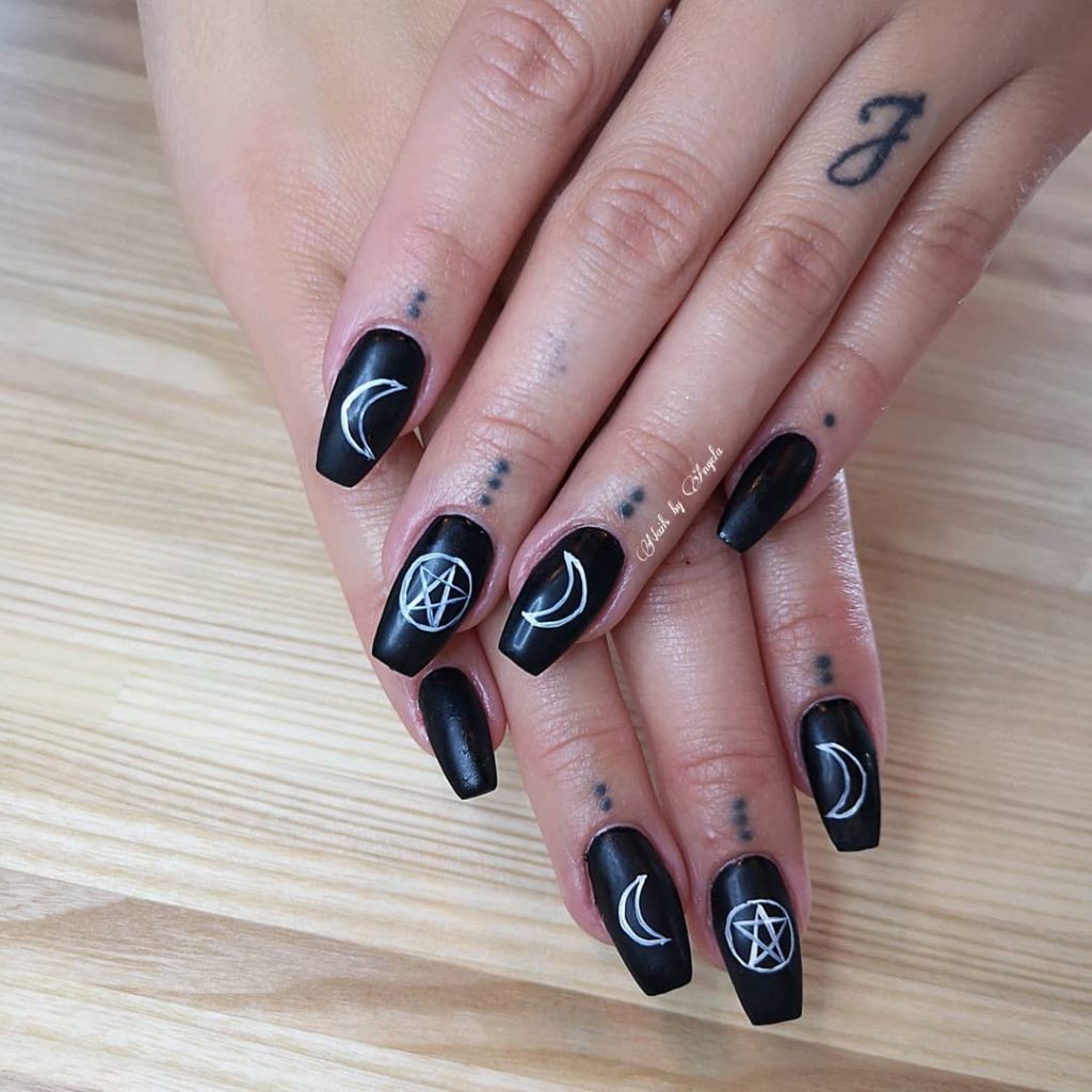 100 Easy Halloween Nails Art Ideas For Your Inspirations 89