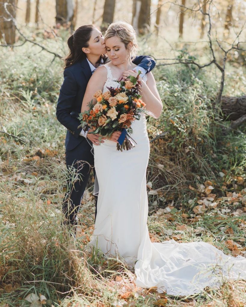 20 Sweet Fall Wedding Photography Ideas For Your Memorable Moments 3