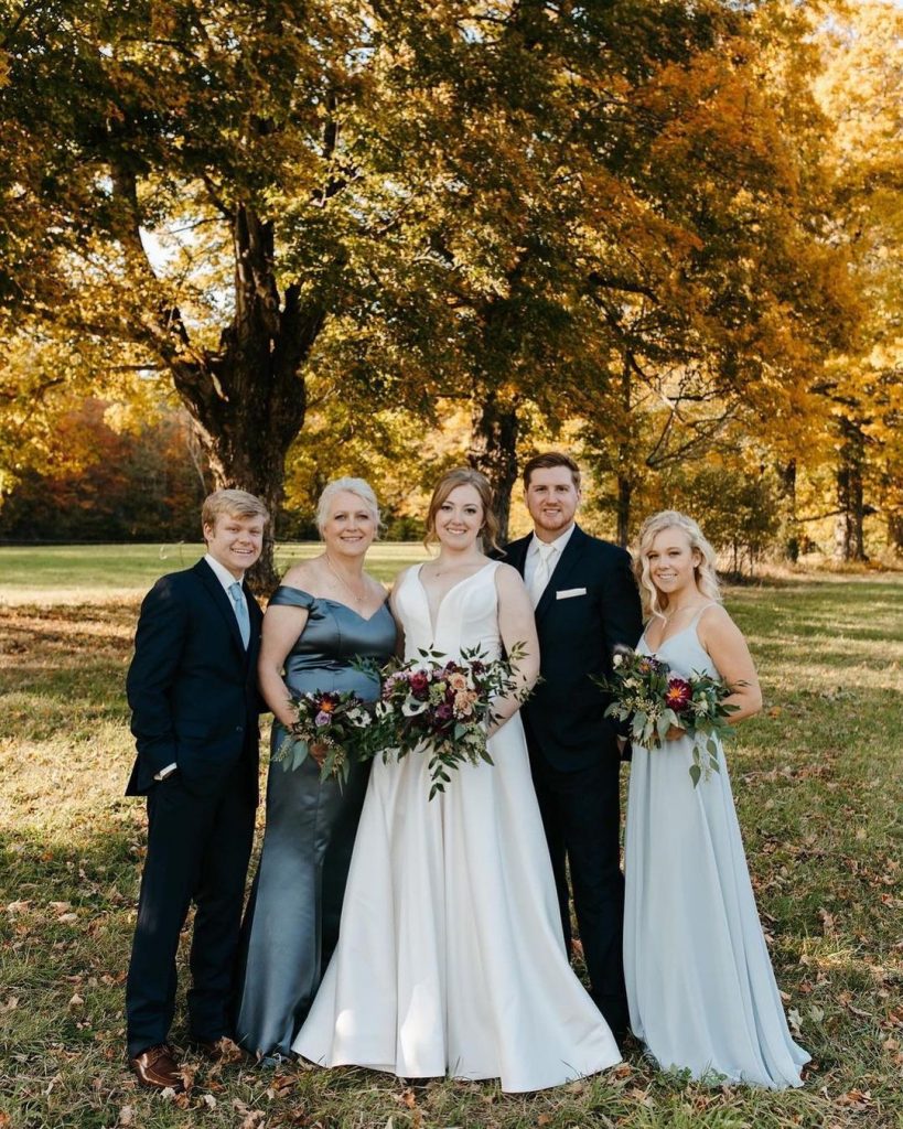 40 Stunning Fall Wedding Inspirations Ideas 14