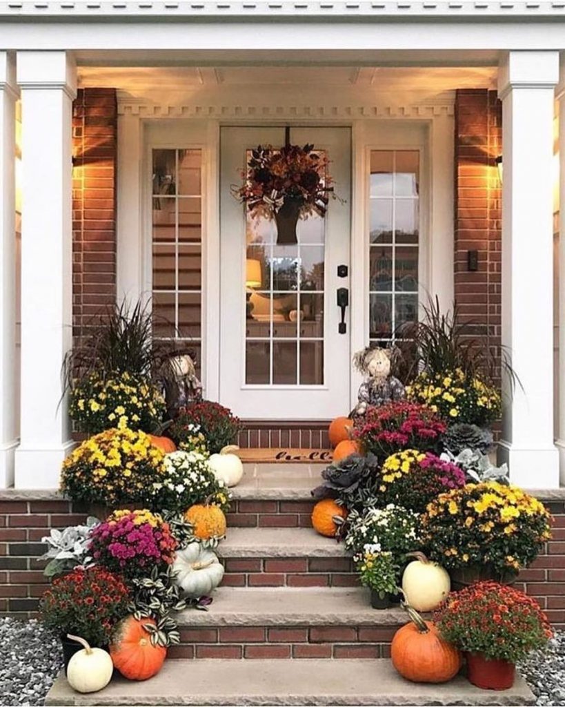 80+ Creative Fall Decoration Ideas With Pumpkins You Will Totally Love (23)