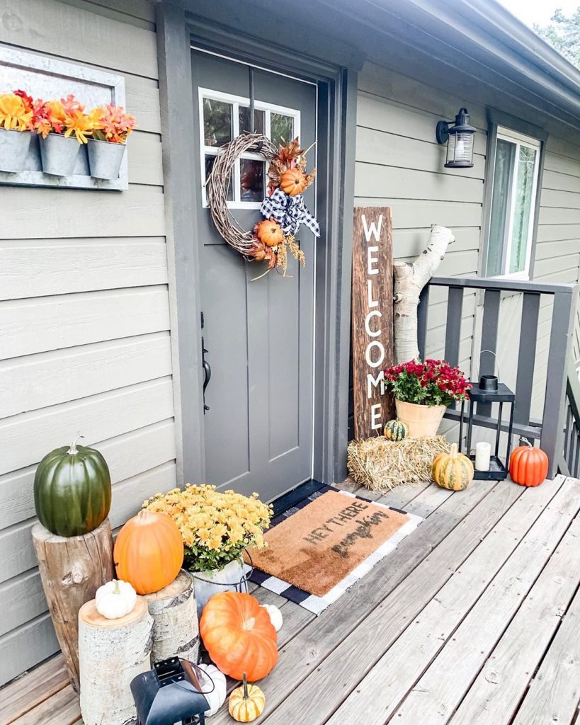 80+ Creative Fall Decoration Ideas With Pumpkins You Will Totally Love (26)