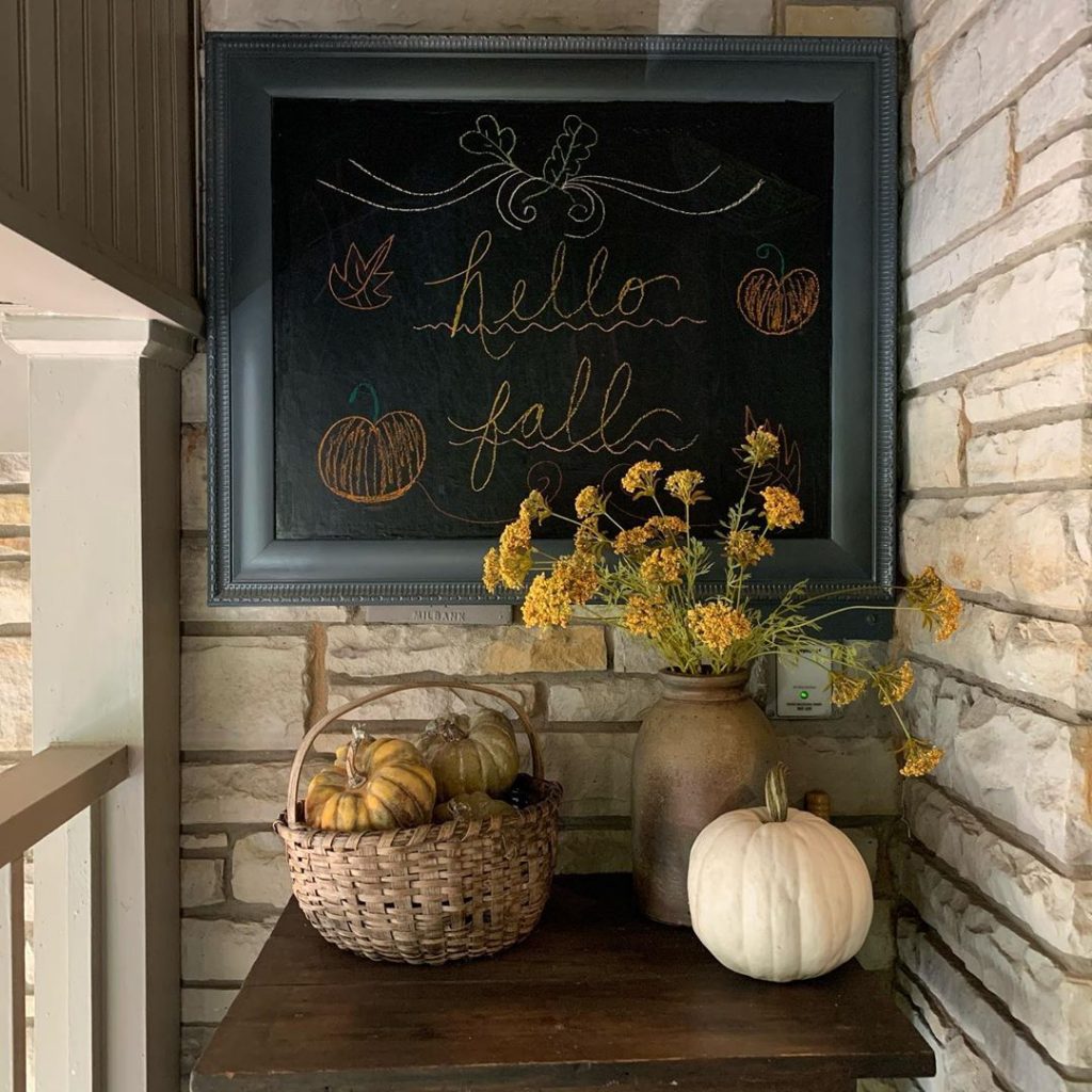 80+ Creative Fall Decoration Ideas With Pumpkins You Will Totally Love (32)