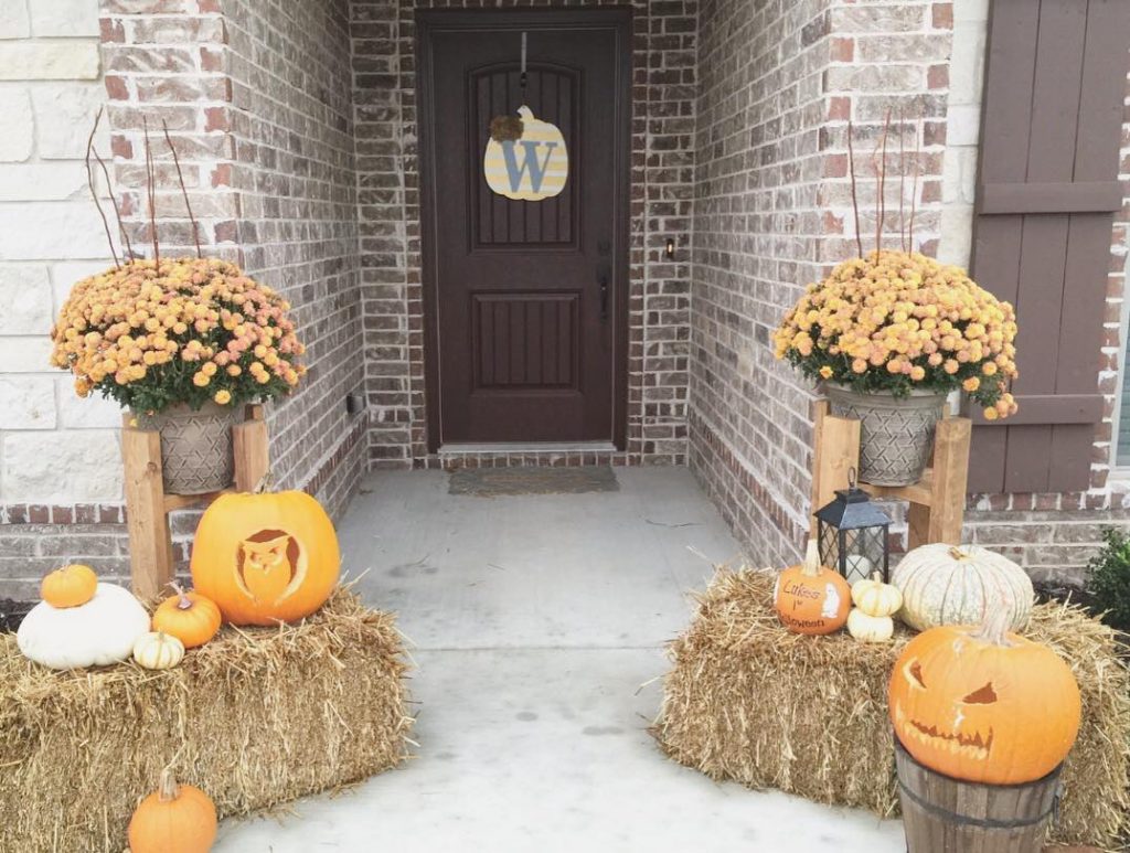 80+ Creative Fall Decoration Ideas With Pumpkins You Will Totally Love (4)