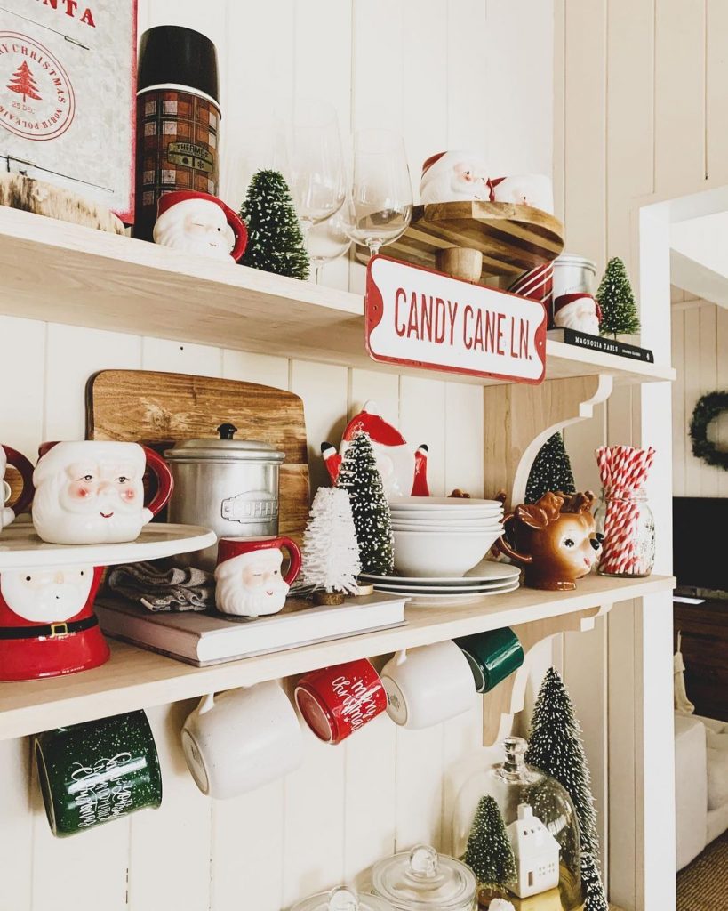 100 Cozy Farmhouse Christmas Decor Ideas To Makes Your Home Feel Warm 30