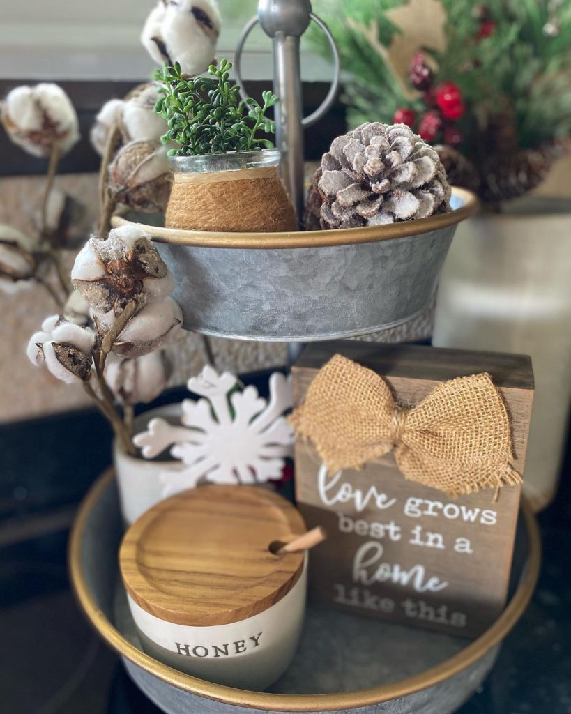 100 Cozy Farmhouse Christmas Decor Ideas To Makes Your Home Feel Warm 38