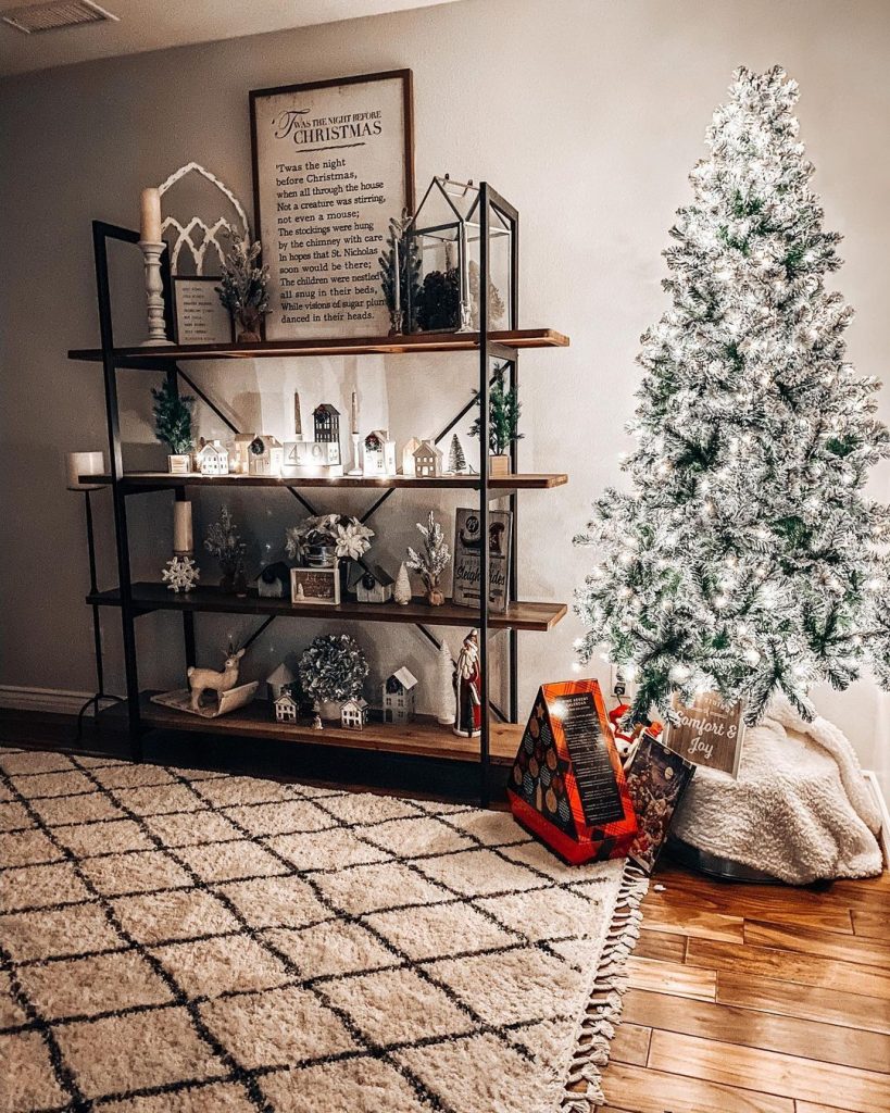 100 Cozy Farmhouse Christmas Decor Ideas To Makes Your Home Feel Warm 73