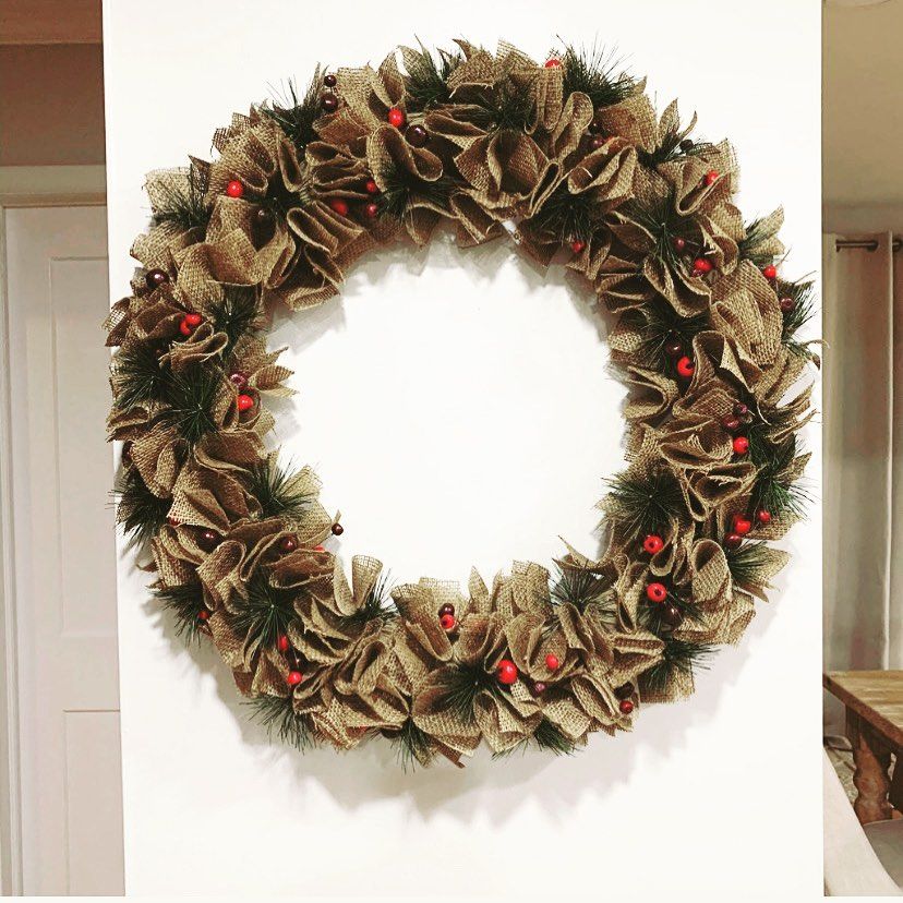 100 Cozy Farmhouse Christmas Decor Ideas To Makes Your Home Feel Warm 88