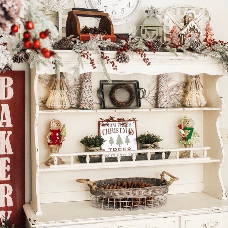 100 Cozy Farmhouse Christmas Decor Ideas To Makes Your Home Feel Warm 92