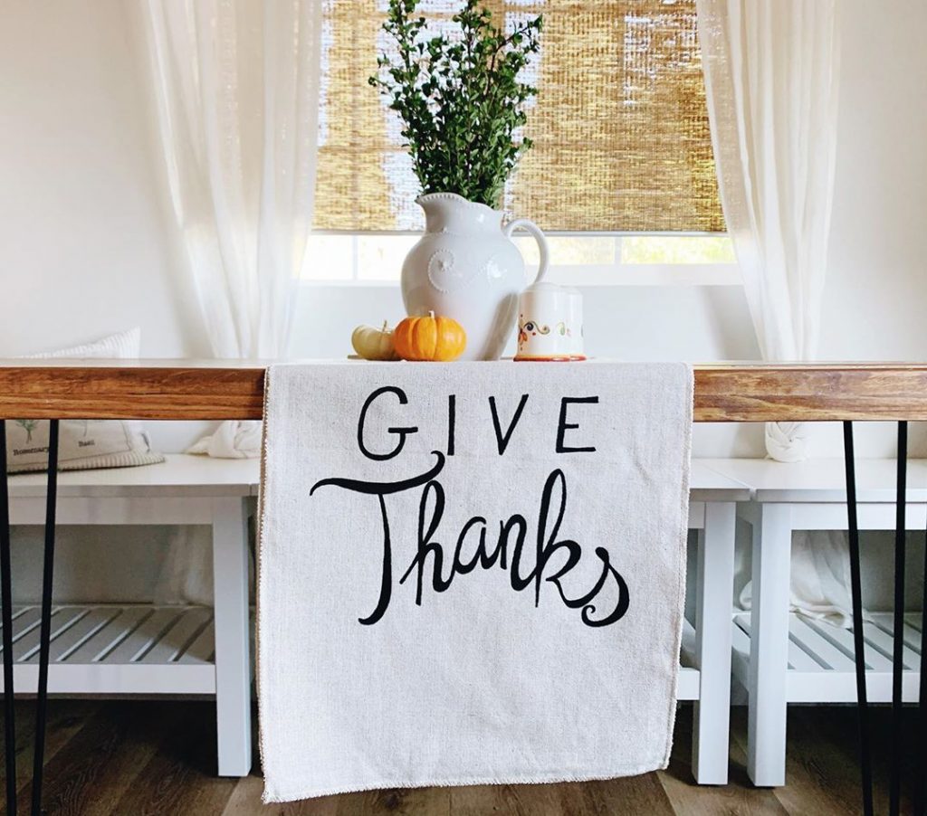 100 Thanksgiving Decoration Ideas Stylize Your Home With Fall Accents 63