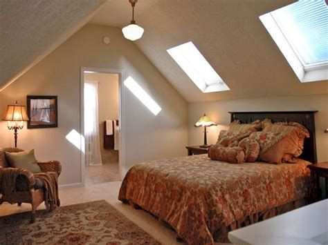 Amazing Attic Bedroom Ideas On A Budget 30