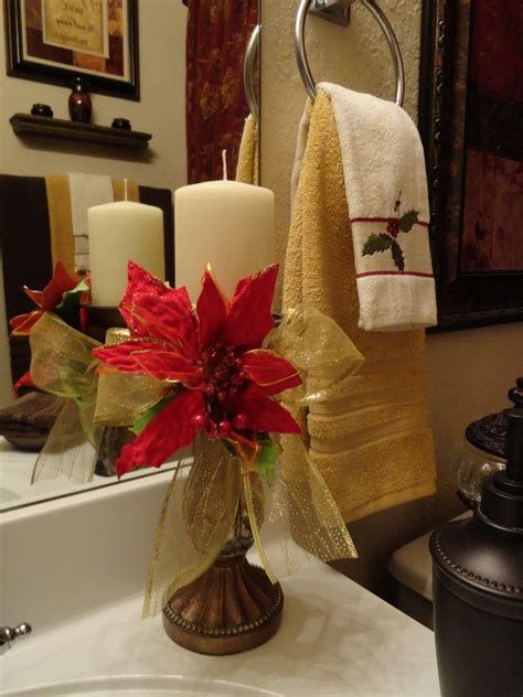 Amazing Christmas Bathroom Decorations That Will Amaze You 32