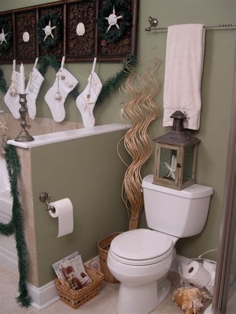 Amazing Christmas Bathroom Decorations That Will Amaze You 36