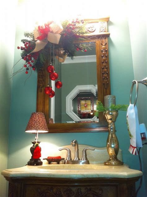 Amazing Christmas Bathroom Decorations That Will Amaze You 44