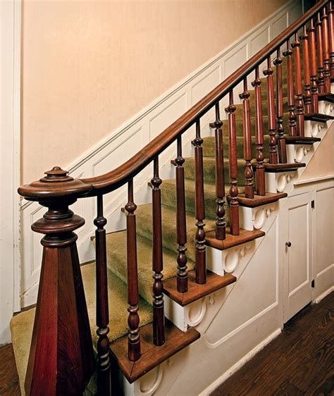 Amazing Victorian Staircases Design Ideas For Beauty And Safety 22