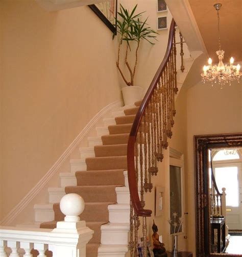 Amazing Victorian Staircases Design Ideas For Beauty And Safety 34