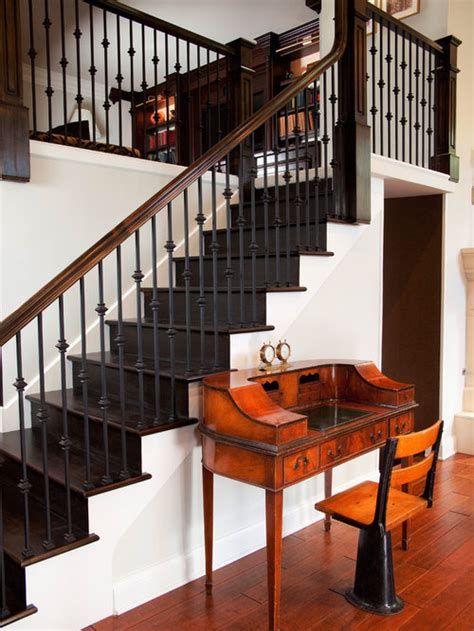 Amazing Victorian Staircases Design Ideas For Beauty And Safety 46
