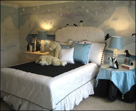 Amazing Winter Bedroom Decorating Ideas For Your Comfortable Sleep 05