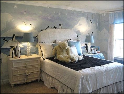 Amazing Winter Bedroom Decorating Ideas For Your Comfortable Sleep 16