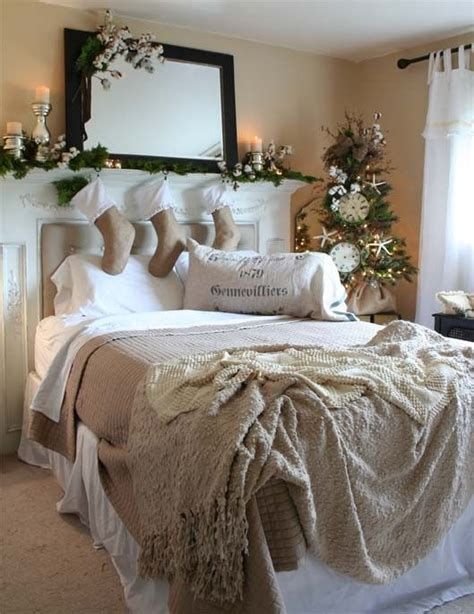 Amazing Winter Bedroom Decorating Ideas For Your Comfortable Sleep 44