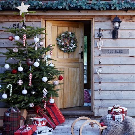 Beautiful Christmas Decorating Ideas For Tiny House 04