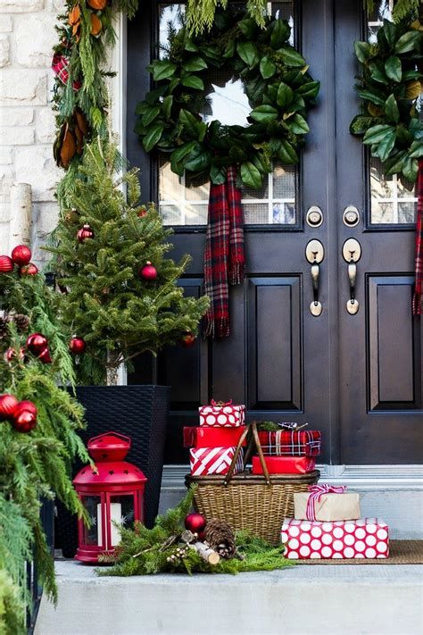 Beautiful Christmas Decorating Ideas For Tiny House 07