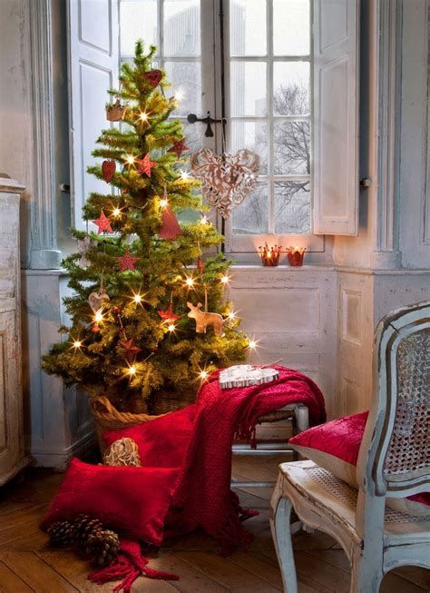 Beautiful Christmas Decorating Ideas For Tiny House 28