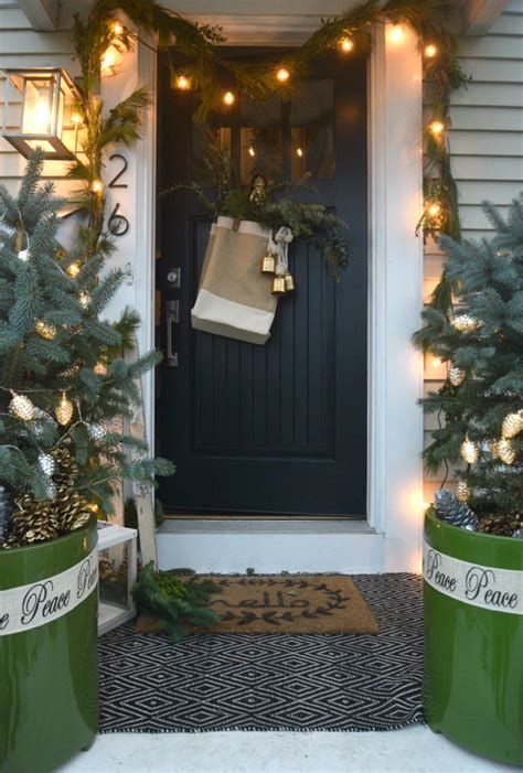 Beautiful Christmas Decorating Ideas For Tiny House 39