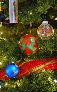 Beautiful Homemade Christmas Decorations And Ideas 45