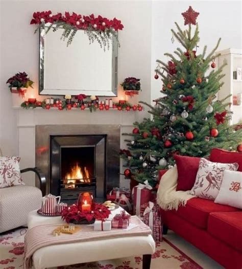 Best Christmas Living Room Decoration Ideas For Your Home 04