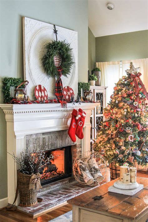 Best Christmas Living Room Decoration Ideas For Your Home 12