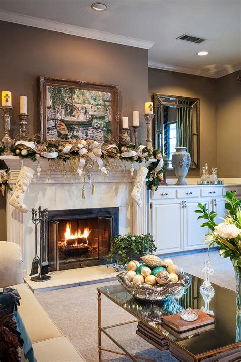 Best Christmas Living Room Decoration Ideas For Your Home 13