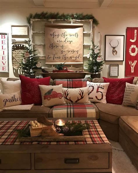 Best Christmas Living Room Decoration Ideas For Your Home 20