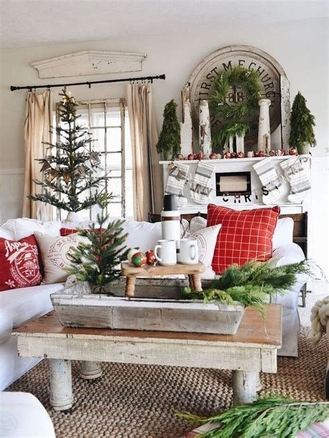 Best Christmas Living Room Decoration Ideas For Your Home 23