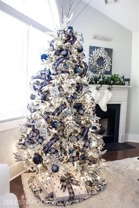 Blue And Silver Christmas Tree Decor Ideas 03