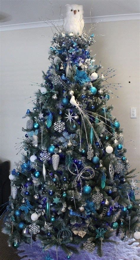 Blue And Silver Christmas Tree Decor Ideas 42