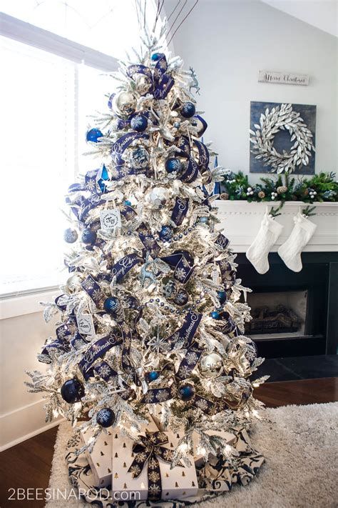 Blue And Silver Christmas Tree Decor Ideas 44