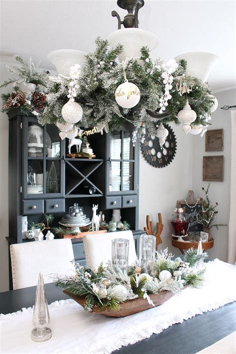 Classy Winter Home Decor For Amazing Christmas Day 38