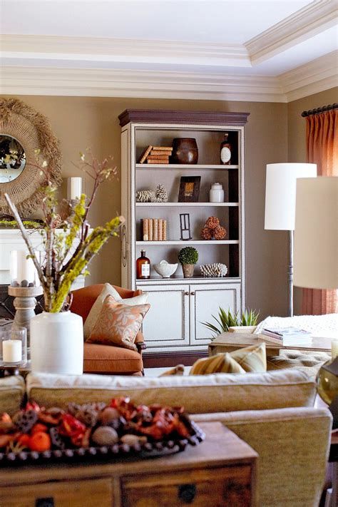 Comfortable Winter Living Room Decor Ideas For Inspiration 12
