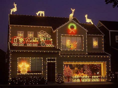 Fabulous Christmas Lighting Decorations For Your Home 09
