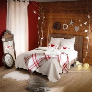 Marvelous Christmas Lighting Decoration Ideas For Your Bedroom 44