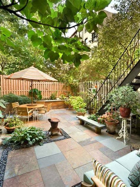 Marvelous Winter Garden Design For Small Backyard Landscaping Ideas 15