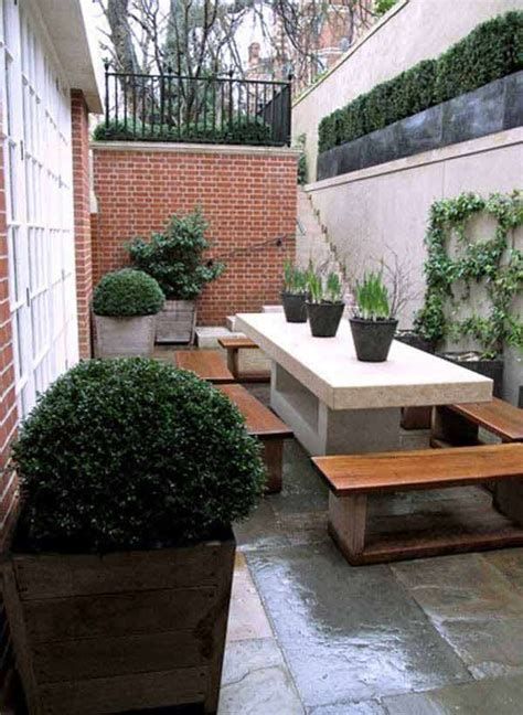 Marvelous Winter Garden Design For Small Backyard Landscaping Ideas 32