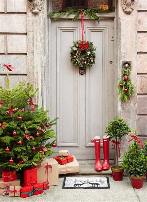 Most Popular Door Christmas Decor Ideas For Inspirations 07