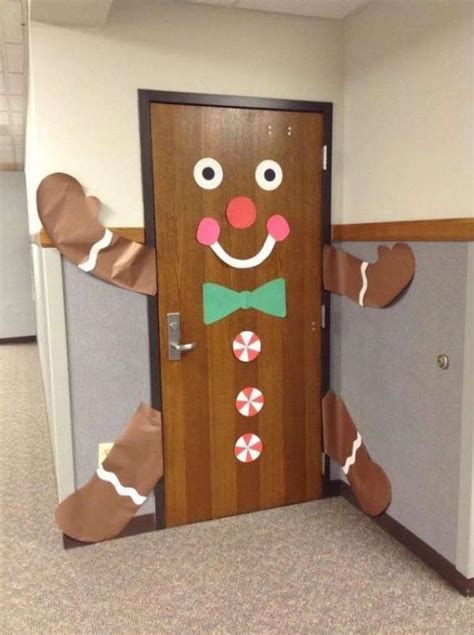 Most Popular Door Christmas Decor Ideas For Inspirations 13