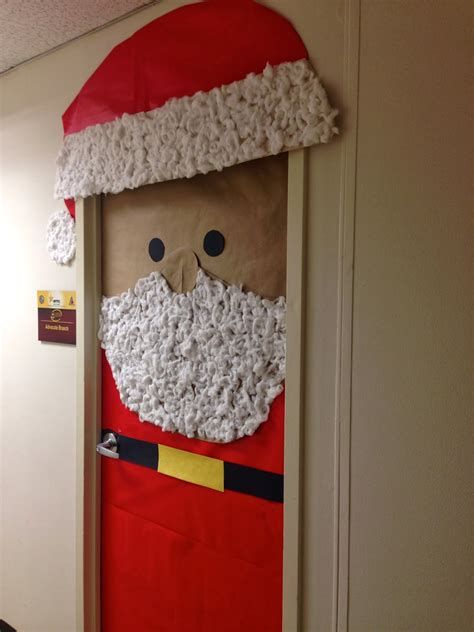 Most Popular Door Christmas Decor Ideas For Inspirations 14