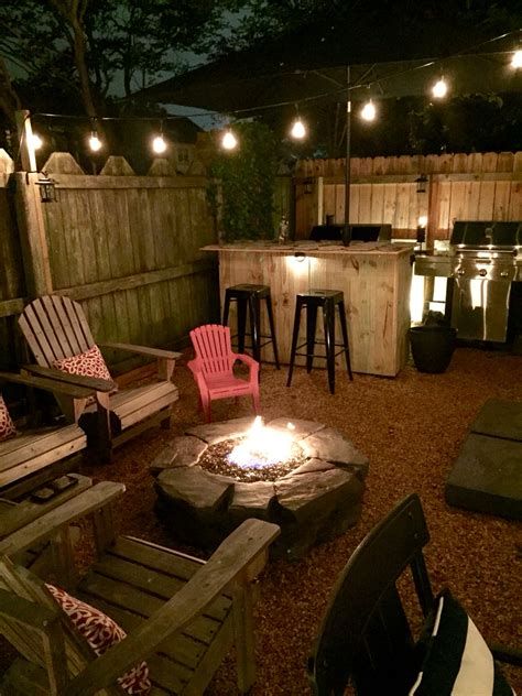 Perfect Fire Pit Design Ideas For Winter Season Decoration 16