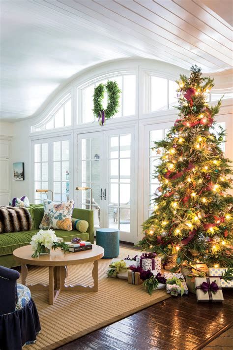 Stunning Christmas Tree Decorations Ideas For Inspiration 03