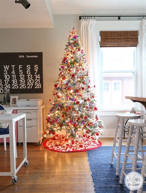 Stunning Christmas Tree Decorations Ideas For Inspiration 20
